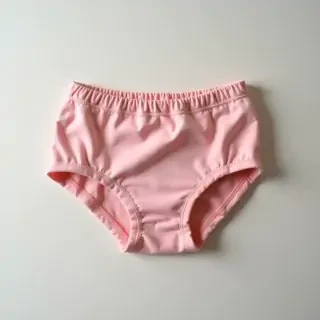 Little girl, pink undies