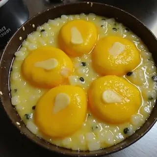 5 pisang segar dan 3 pisang busuk dalam keranjang