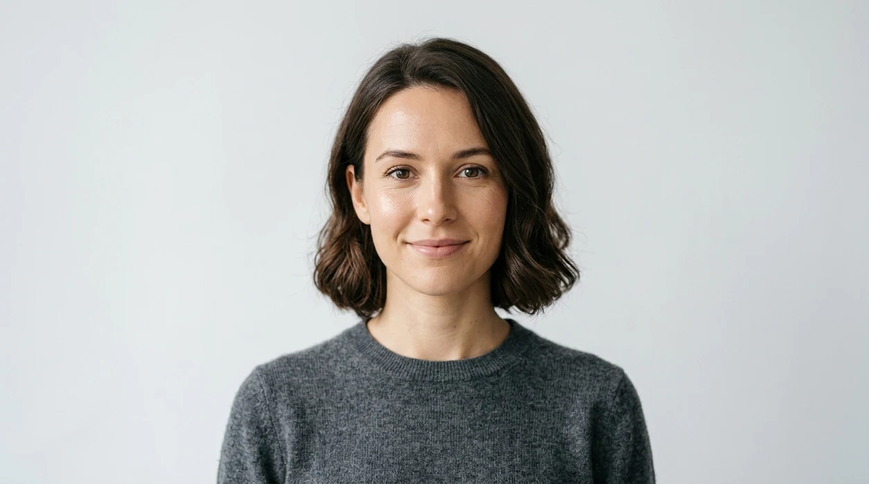 app that makes passport photos showing clean passport-style headshot outcome